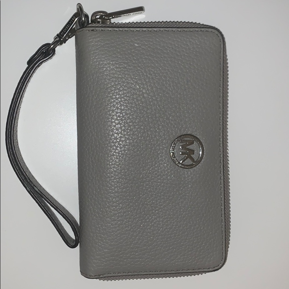 Michael Kors Wristlet Wallet